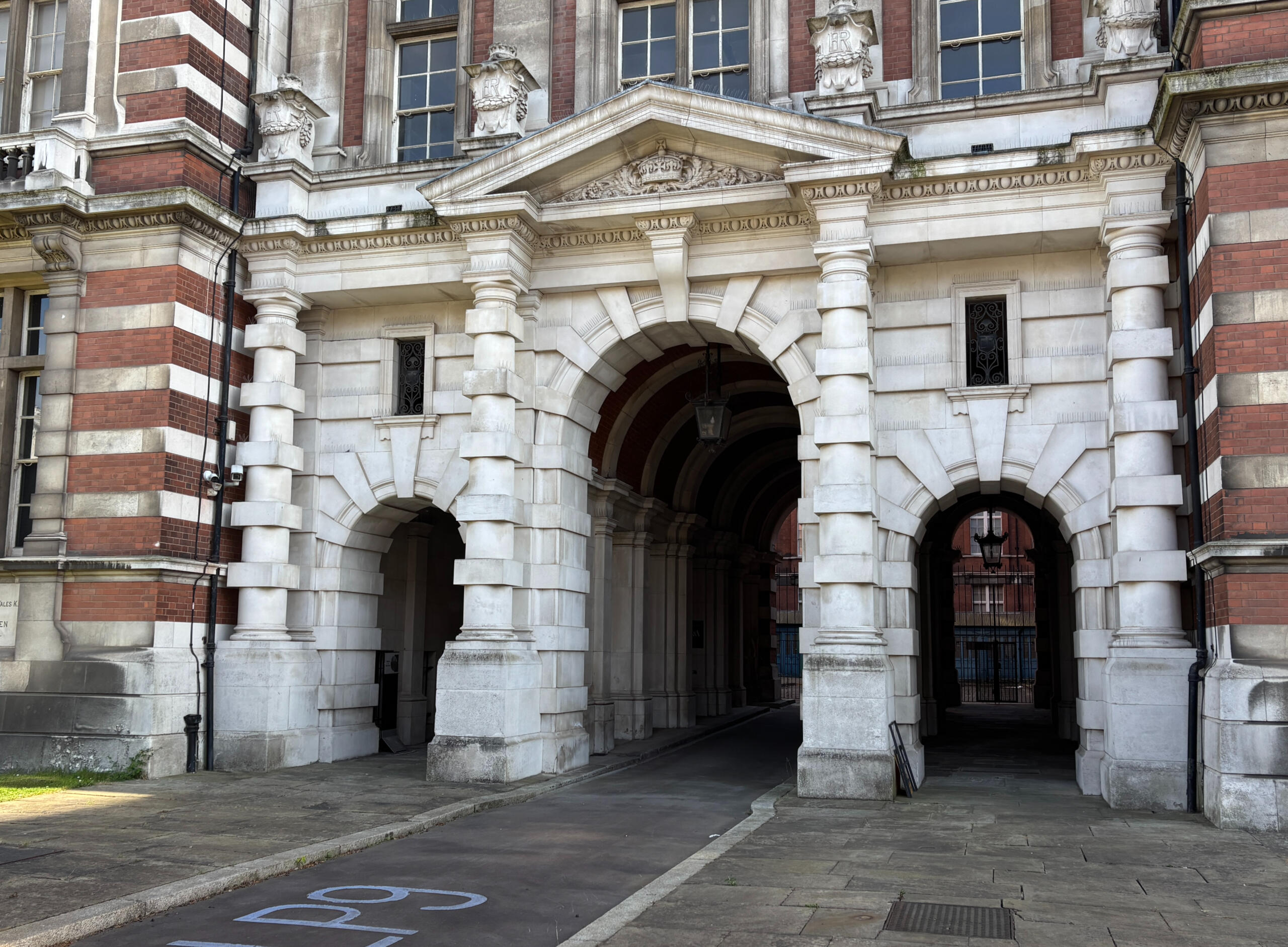 An exterior shot of a generic heritage building in London.